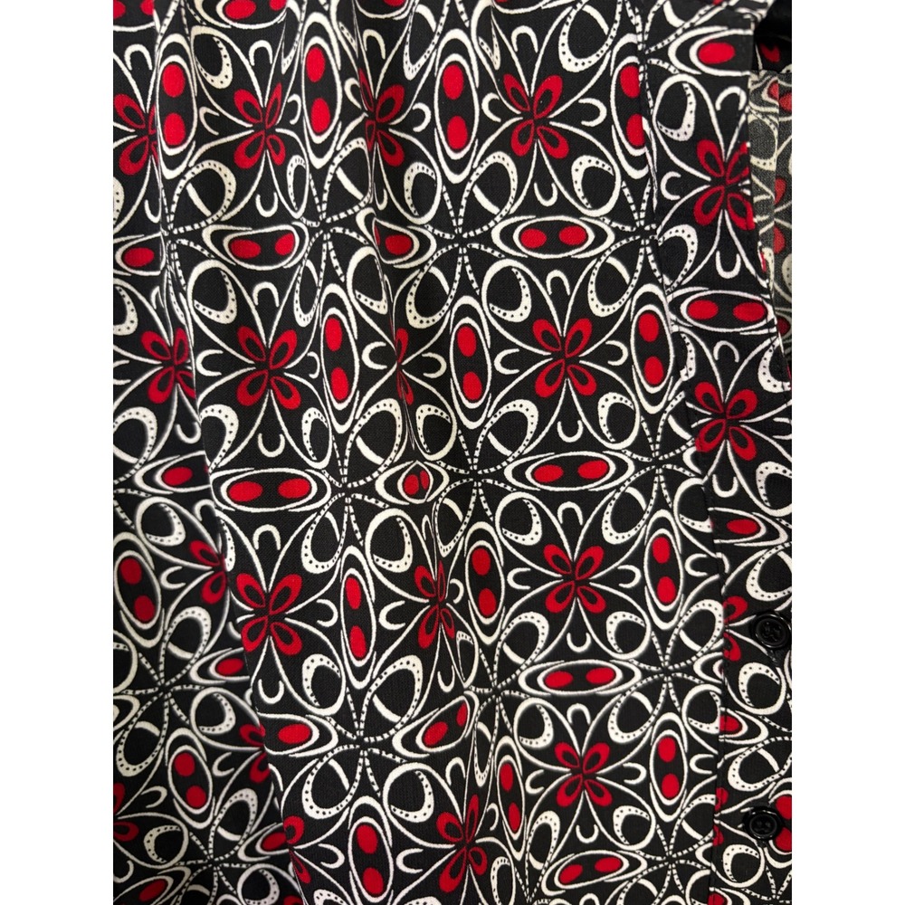 East 5th Womens XL Red Black White Geometric Floral Button Down Blouse - Picture 4 of 11
